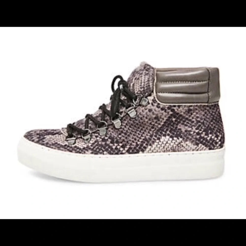 Madden Girl Sneakers High Top Gray Snake Print Lace Up Women’s Size 7.5